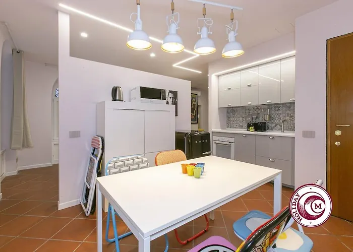 C M Barberini Vacation Apartment